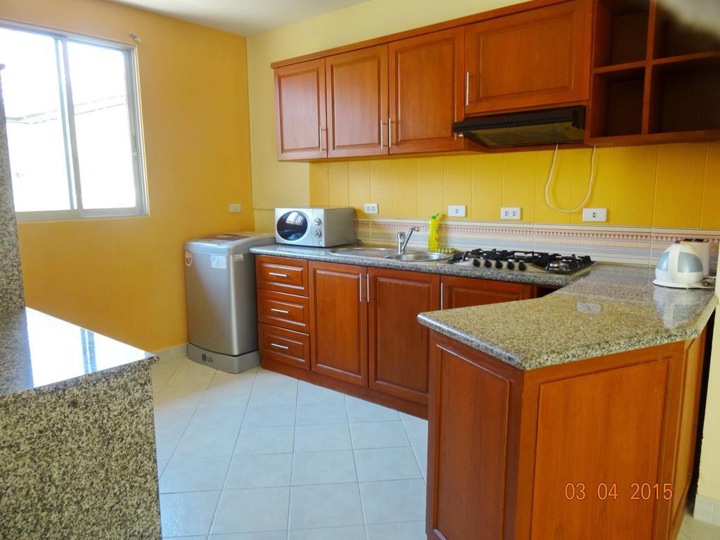 Butterfly Garden Boutique Residences By Frasier, A Lifestyle Destination Apt And Villas 1 To 3 Bedroom Units, 2 Full Bathrooms, Rain Shower, Spa Bath, Complete Kitchen, Staff 24-7,Fast Fiber Optic Wifi, 55" Smart Tv'S, Free Bbq, Pattaya Quarto foto